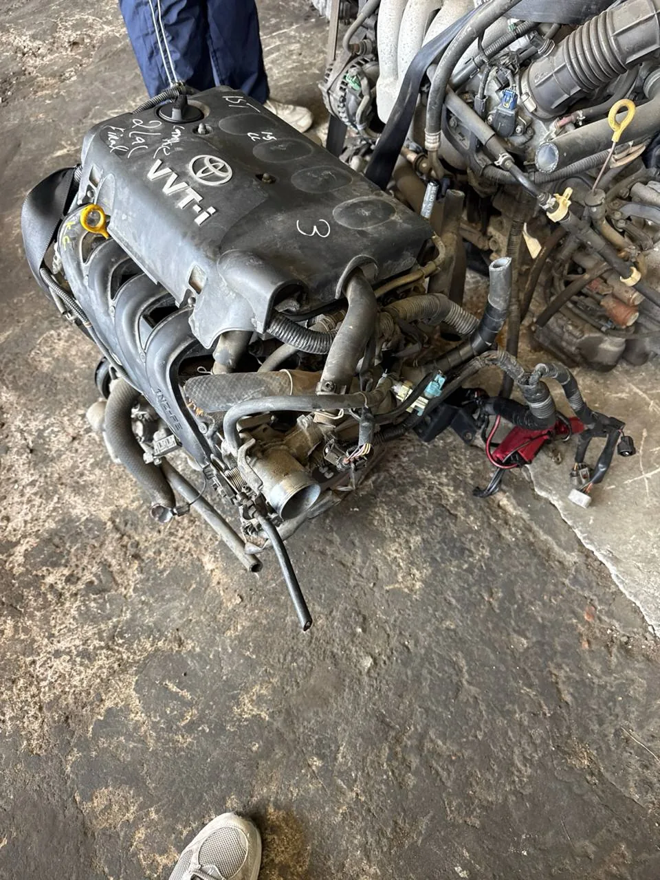 Toyota Ist 1NZ 1,5 2003 год